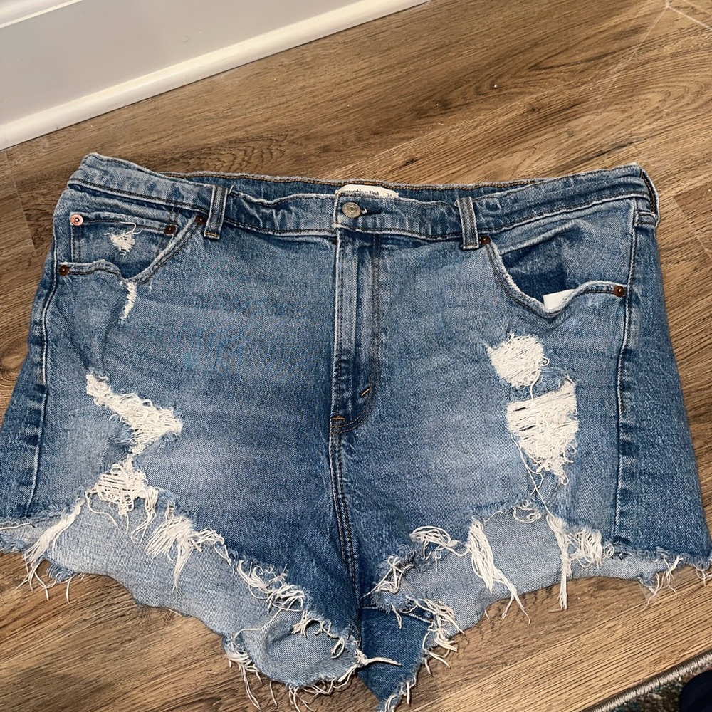 Abercrombie & Fitch Jean shorts